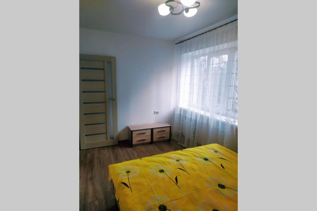 Двокімнатна Квартира Неподалік Центру Ternopil Kültér fotó