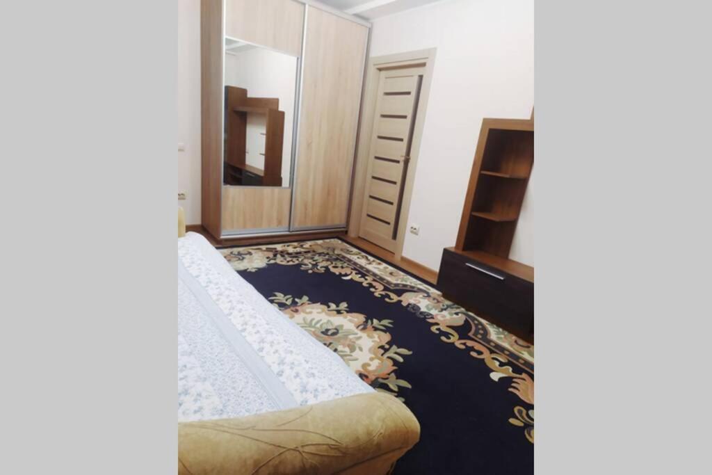Двокімнатна Квартира Неподалік Центру Ternopil Kültér fotó